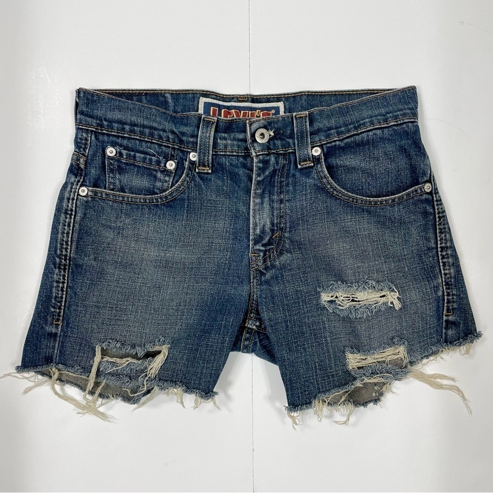 Levi’s Women’s 511 Skinny Distressed Jean Shorts Size 29 (US 8)